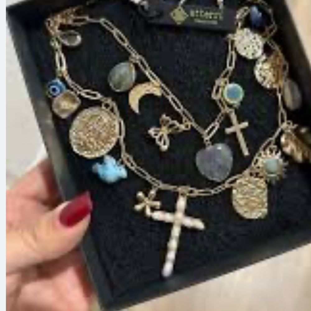 NWOT ⚜️🩶⚜️ ATTERRI Gorgeous Multi Charm Two Layered Necklace - Picture 9 of 12